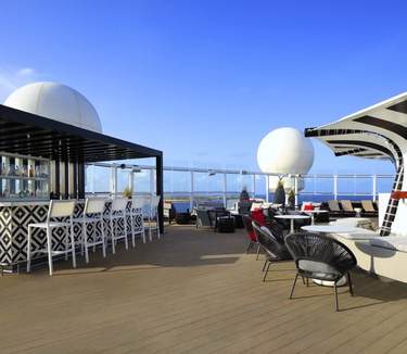 Celebrity Cruises, Celebrity Silhouette, Retreat Sundeck - Credit - ©CEL 2.jpeg